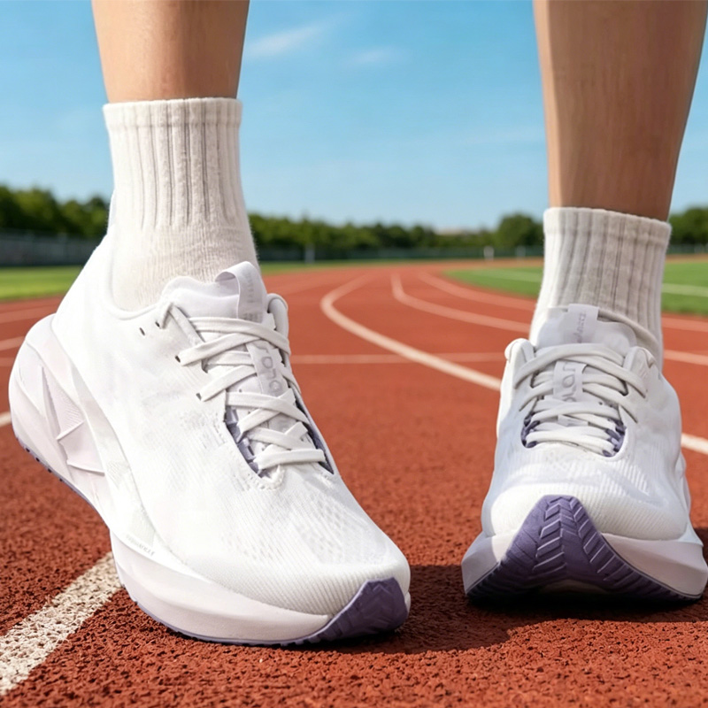 Asics Kadın Orta Üst Koşu Ayak - Table Tennis Shoes Asics incelemesi ve fiyatı